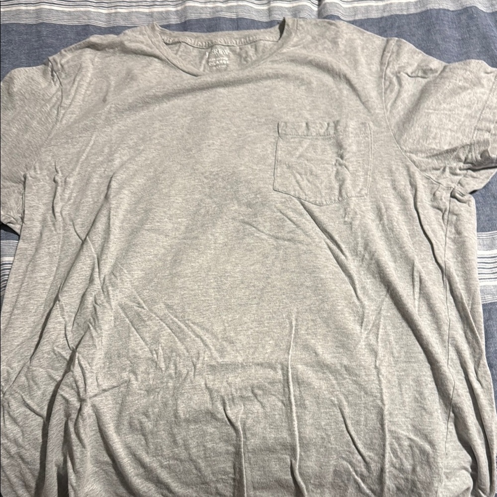 Men's Gray T-Shirt